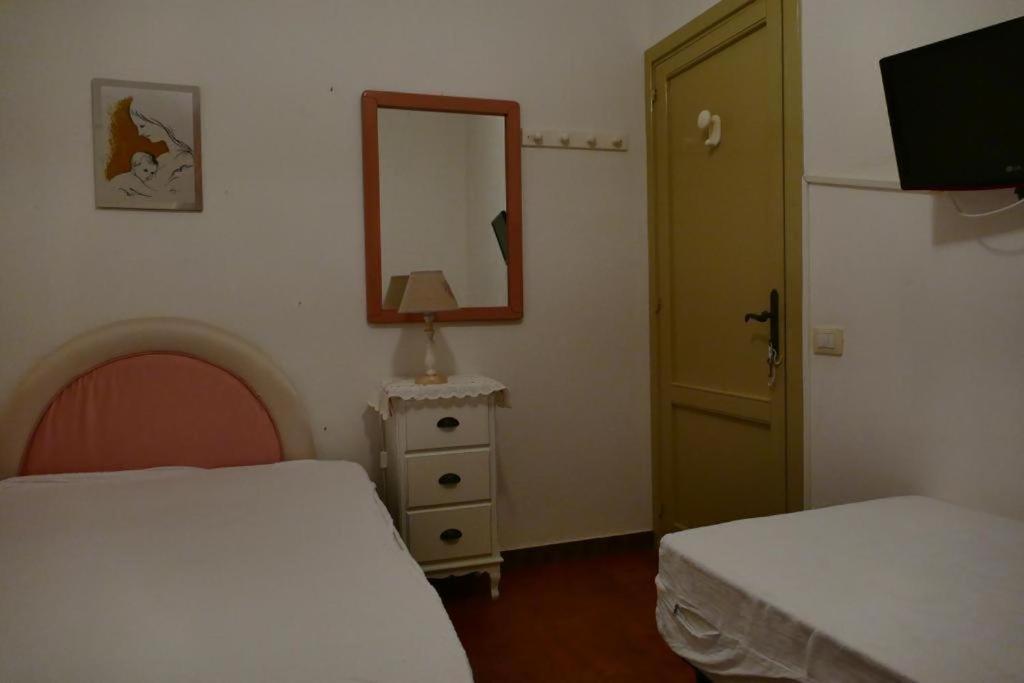 Pm 5 Via Sicilia Guest House アルゲーロ エクステリア 写真